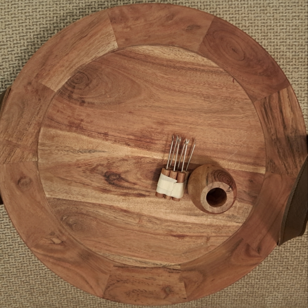 Mary & Martha charcuterie board set